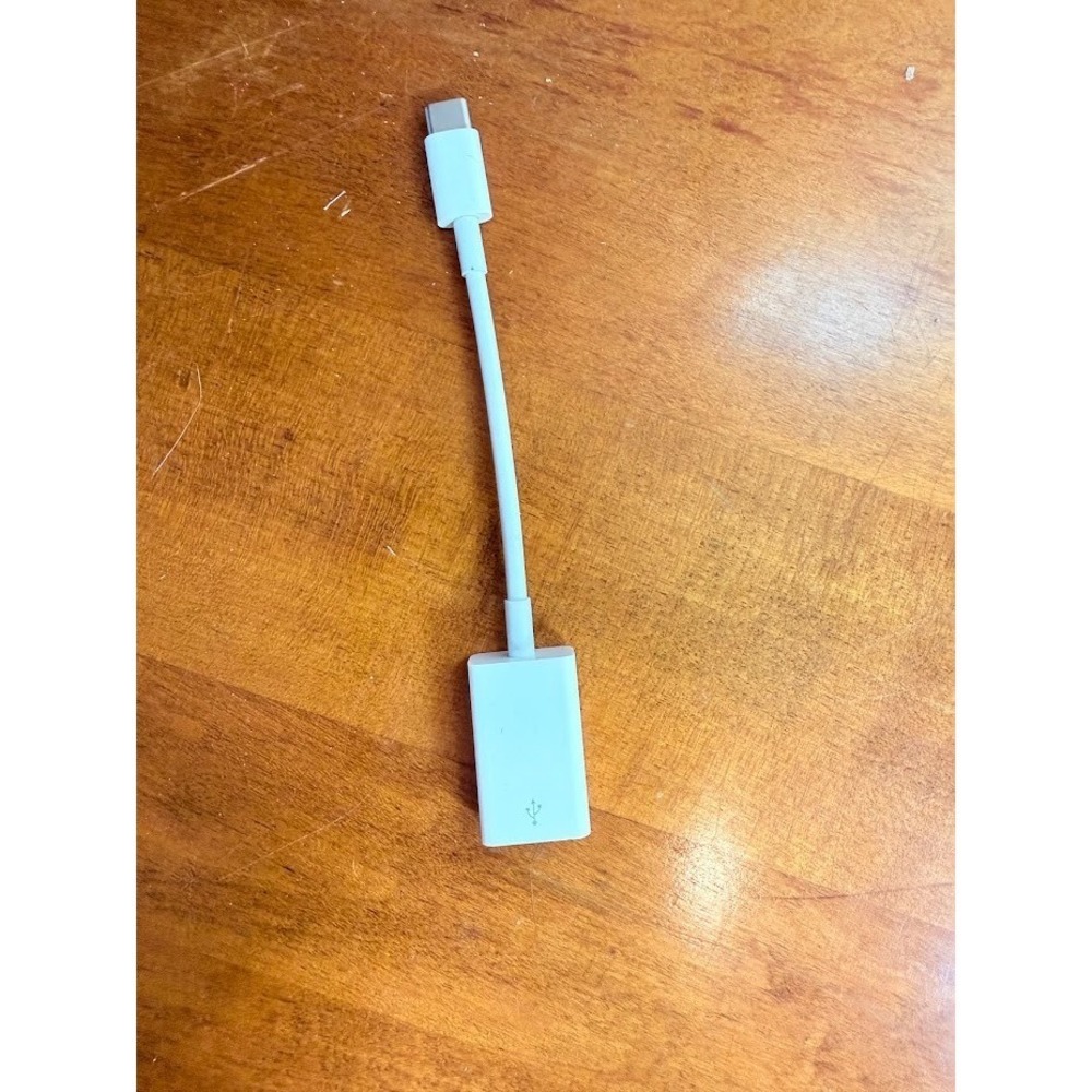 1x Apple USB-C to USB A Female Adapter Original White A1632 OEM MJ1M2AM/A